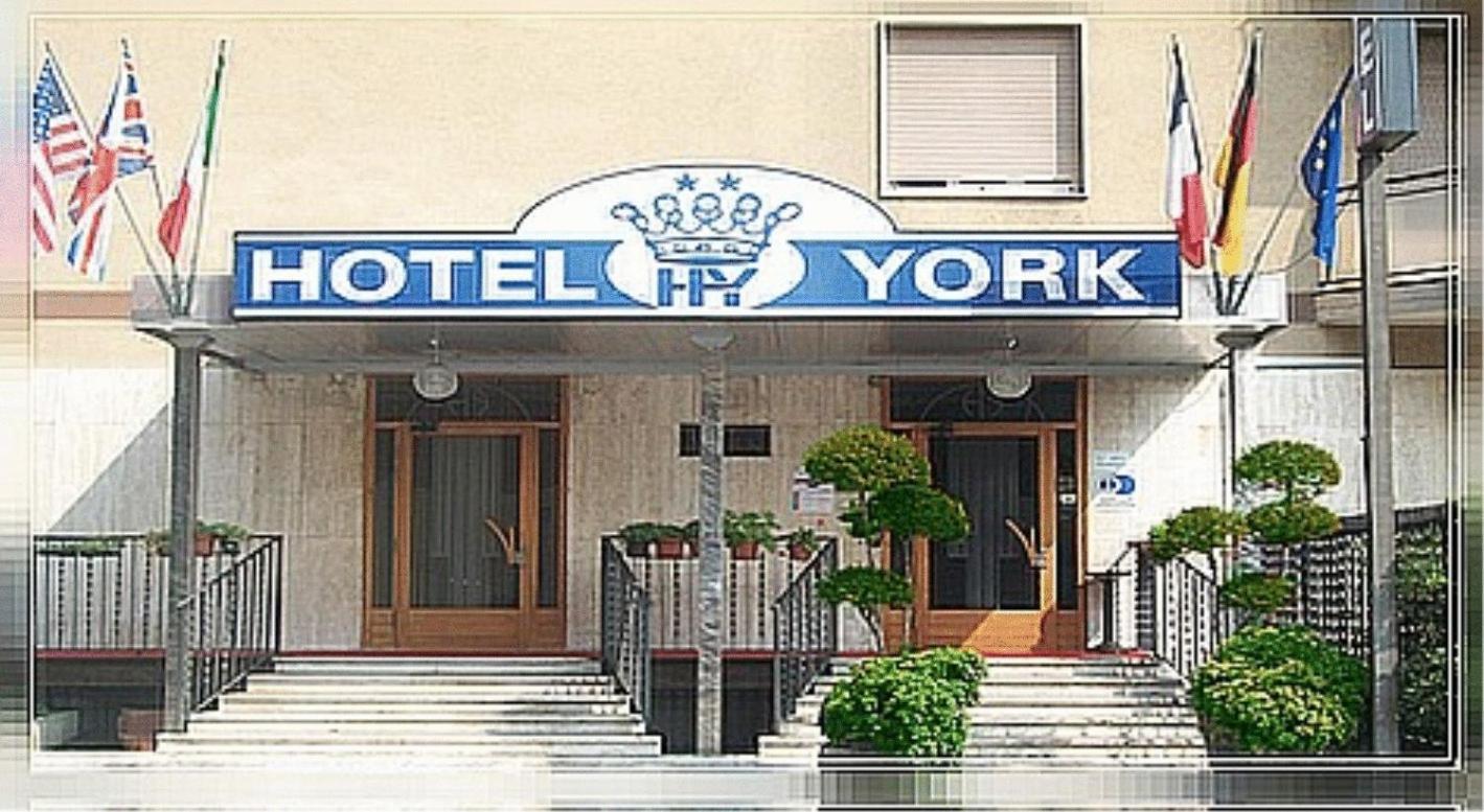 Hotel York Cinisello Balsamo Exterior foto
